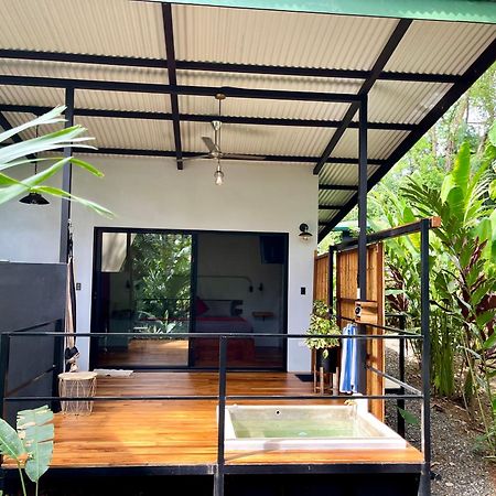 Industrial Studio With Private Jacuzzi Uvita Buitenkant foto